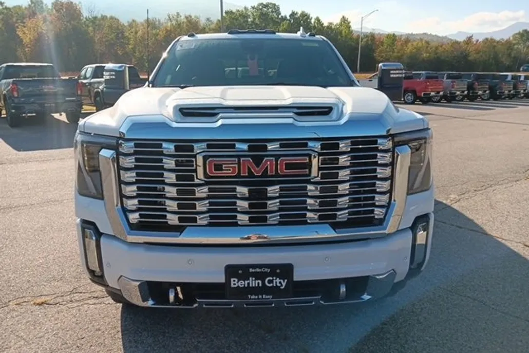 2026 Gmc Sierra 3500 HD Denali photo 1