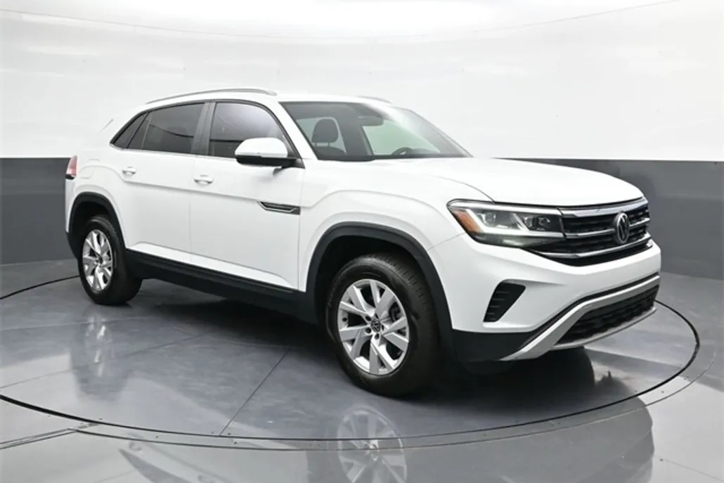 2021 Volkswagen Atlas Cross Sport photo 1