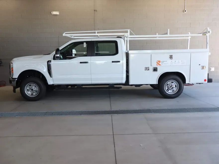 2026 Ford F-250 XL photo 1
