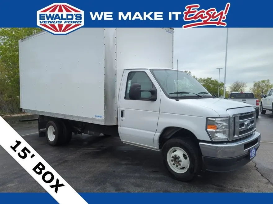 2024 Ford E-450 photo 1