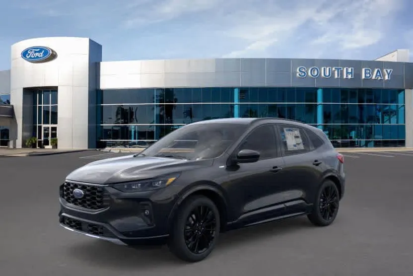 2025 Ford Escape ST-Line Elite photo 1