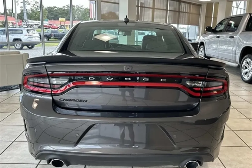 2023 Dodge Charger R/T Scat Pack photo 1
