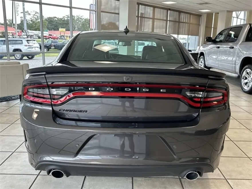 2023 Dodge Charger R/T Scat Pack photo 1