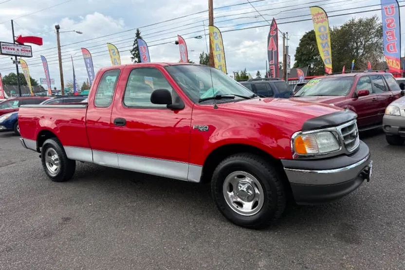2003 Ford F-150 XL photo 1