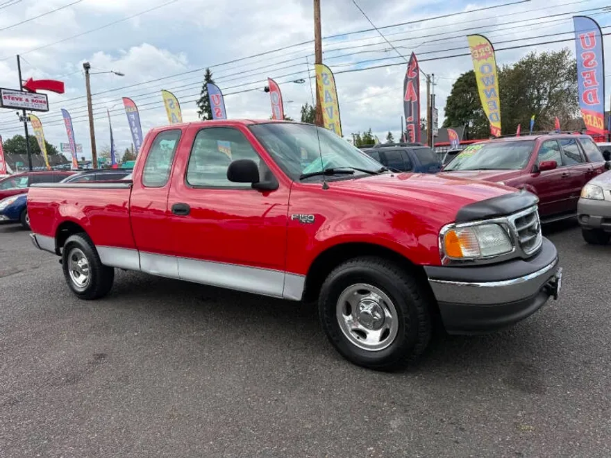 2003 Ford F-150 XL photo 1