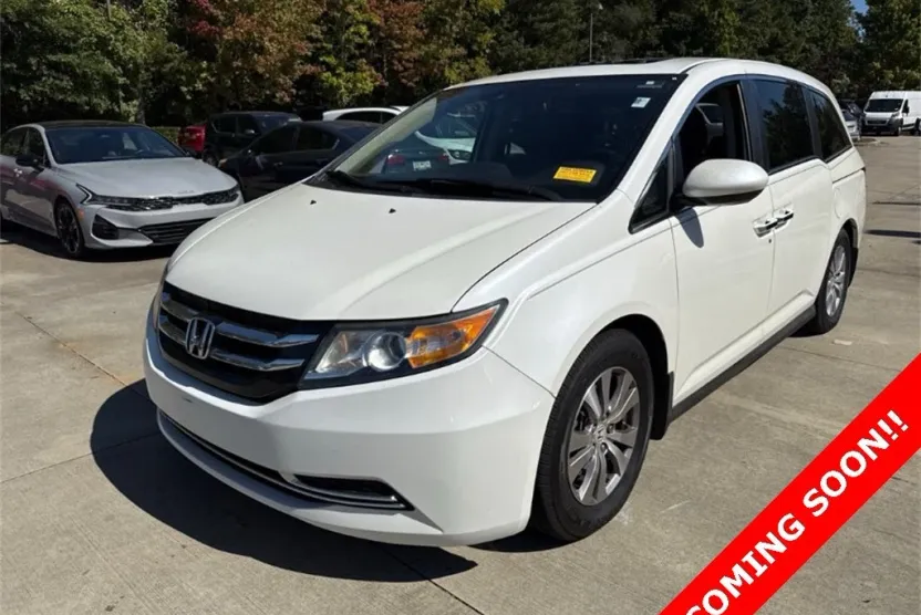 2016 Honda Odyssey EX-L photo 1