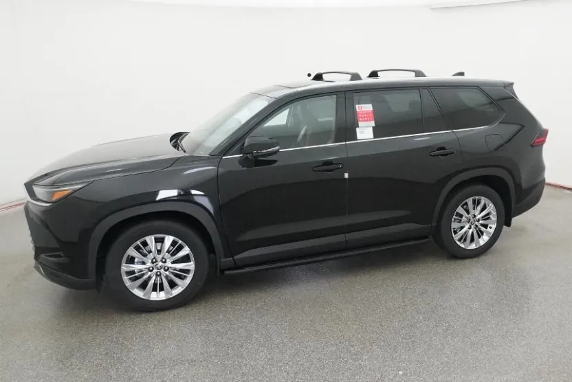2026 Toyota Grand Highlander Platinum photo 1