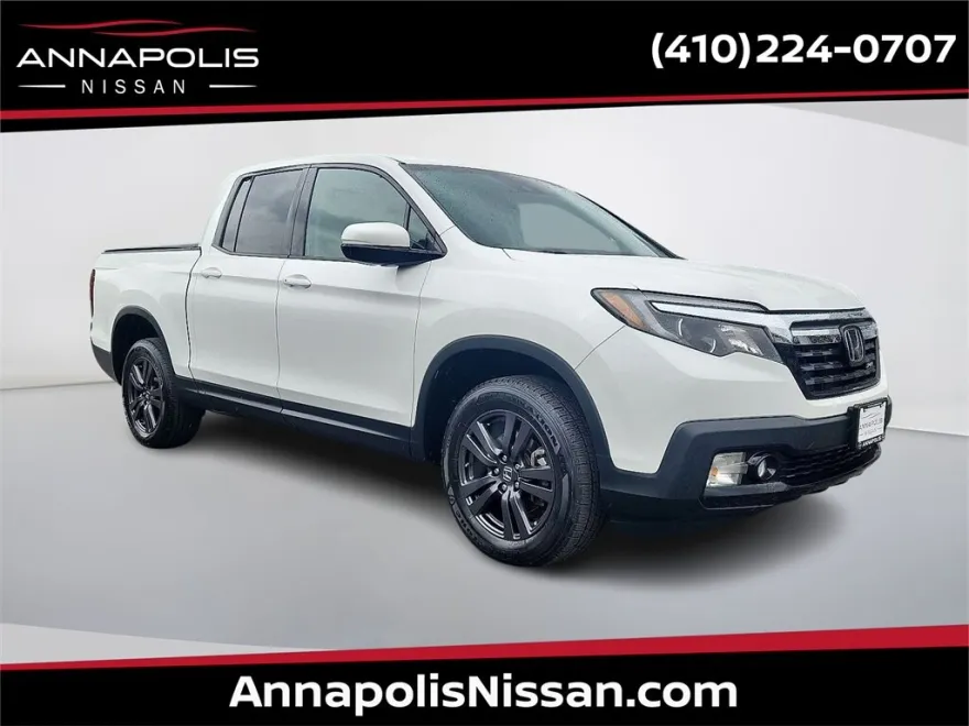 2020 Honda Ridgeline Sport photo 1