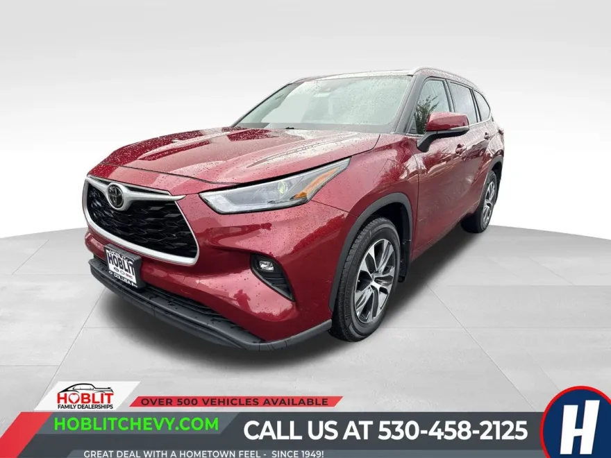 2022 Toyota Highlander XLE photo 1