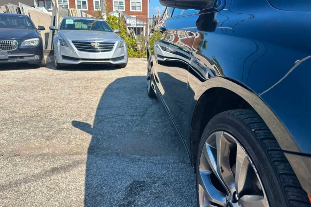 2015 Chrysler 200 S photo 1