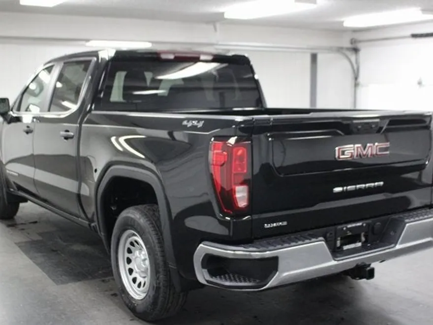 2025 Gmc Sierra 1500 Pro photo 1