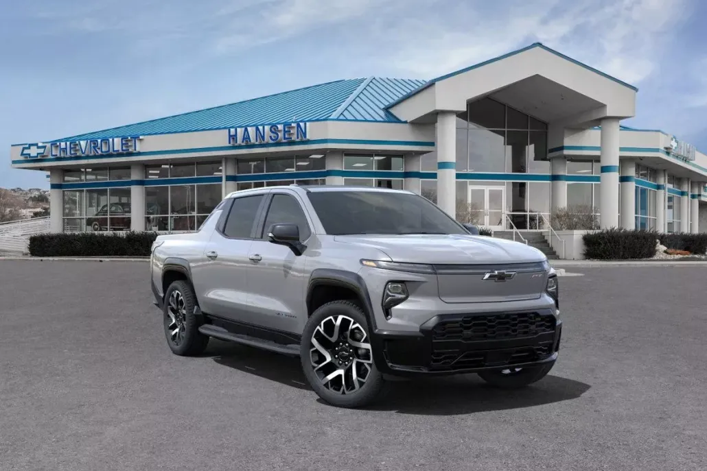 2025 Chevrolet Silverado EV RST photo 1