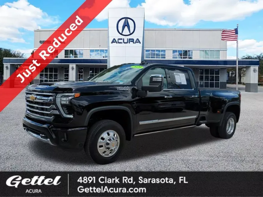 2025 Chevrolet Silverado 3500HD High Country photo 1