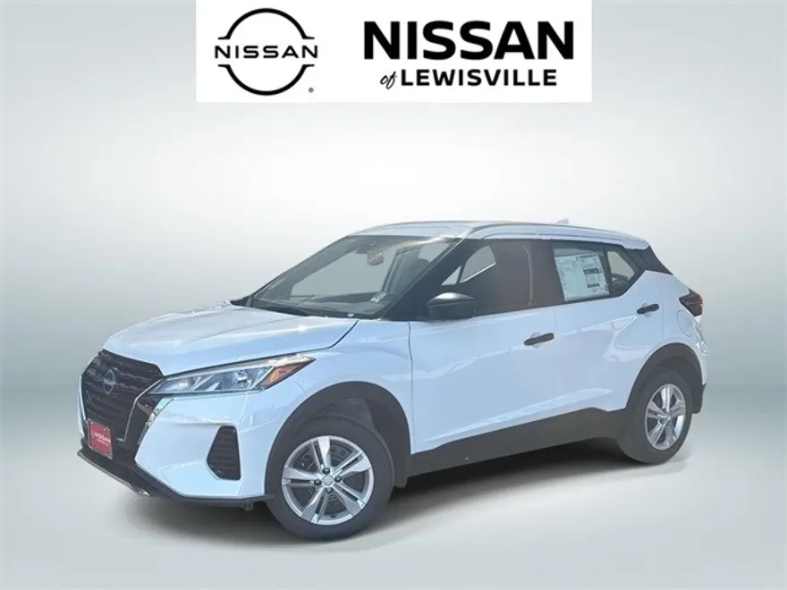 2025 Nissan Kicks Play S photo 1