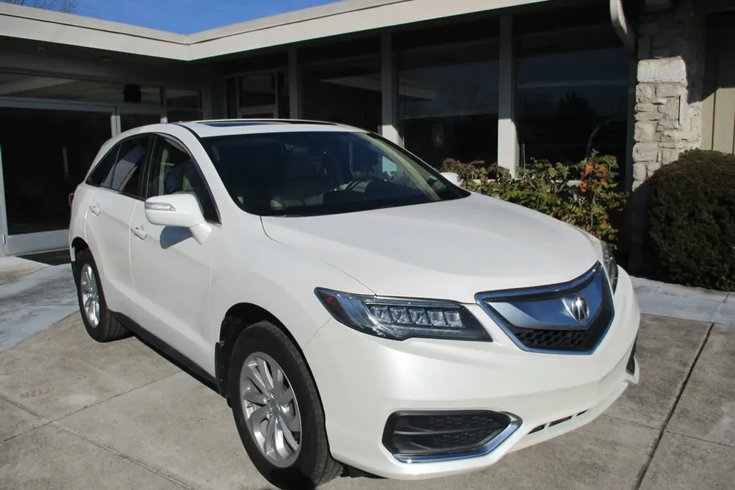 2016 Acura RDX Base photo 1