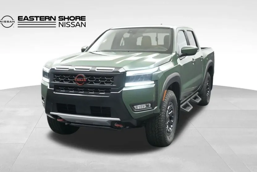 2025 Nissan Frontier PRO-4X photo 1