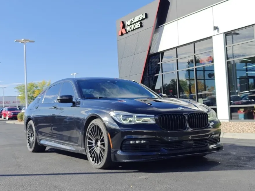 2017 Bmw 750i xDrive photo 1