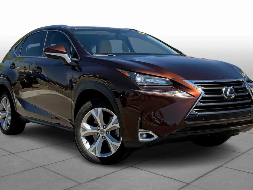 2017 Lexus NX 200t Luxury photo 1