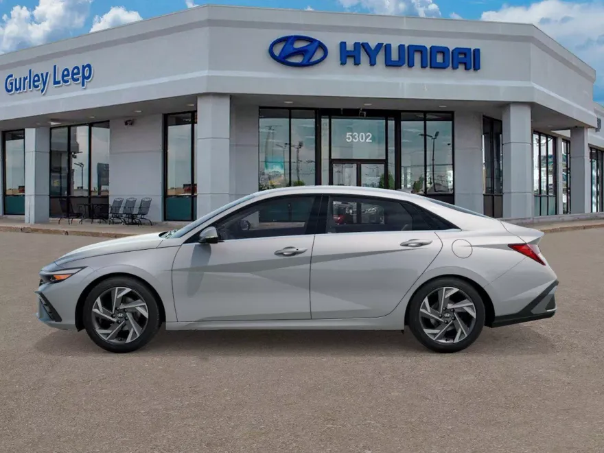 2025 Hyundai Elantra Limited photo 1
