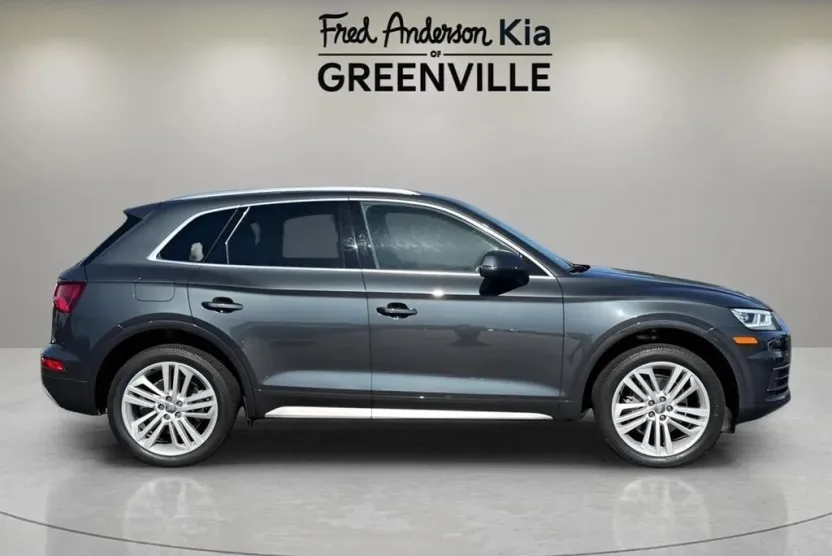 2019 Audi Q5 2.0T Premium Plus photo 1