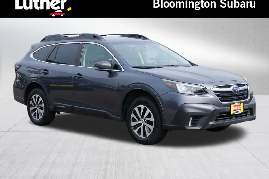 2022 Subaru Outback Premium photo 1