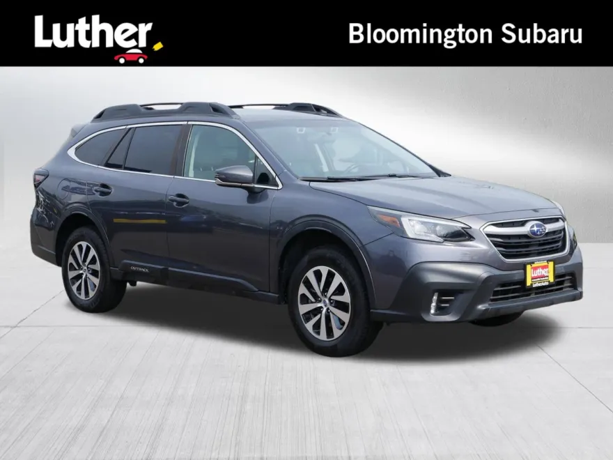 2022 Subaru Outback Premium photo 1