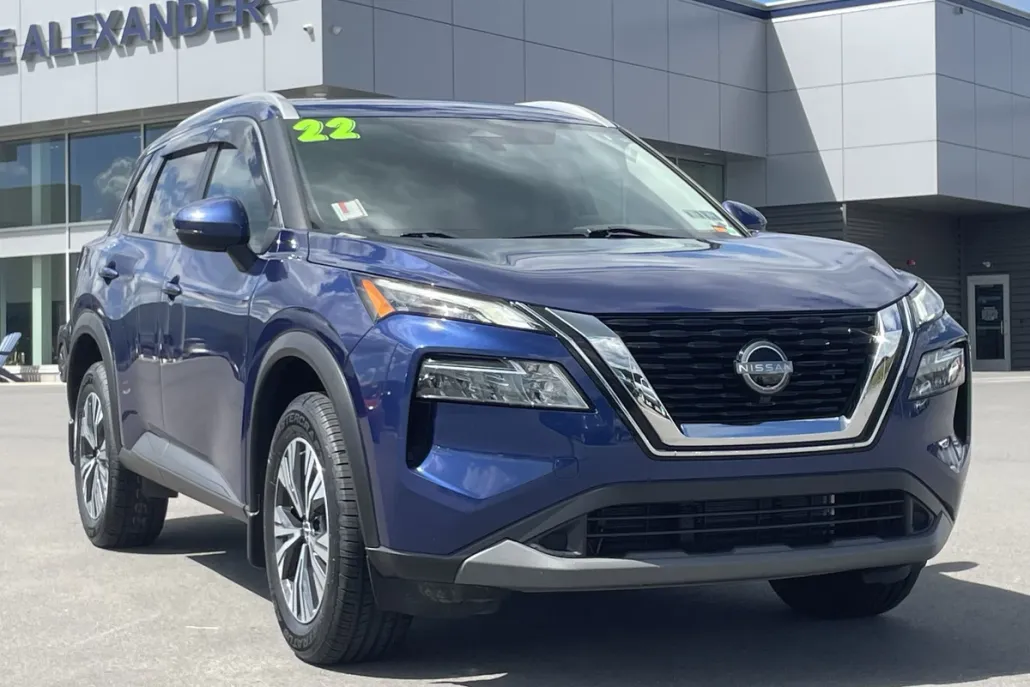 2022 Nissan Rogue AWD SV photo 1