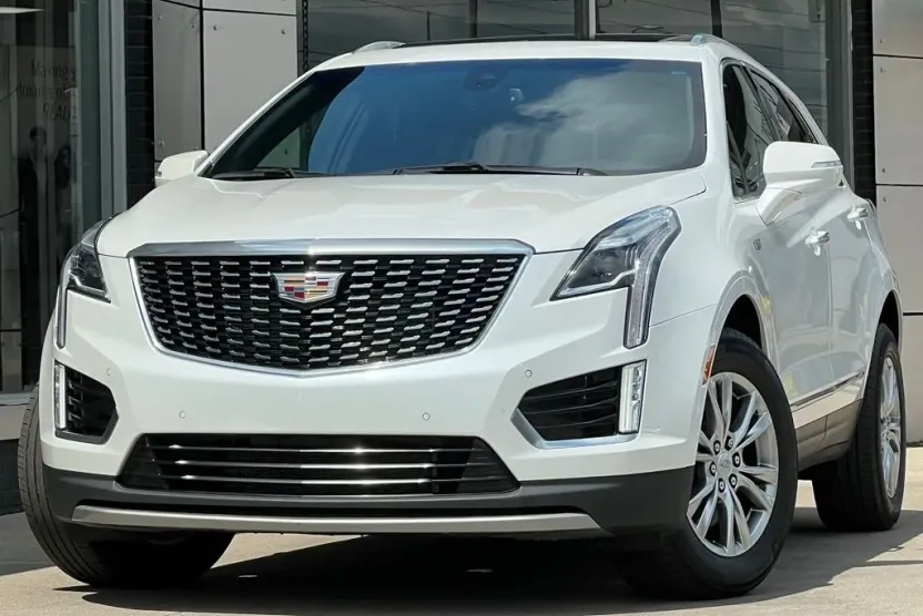 2022 Cadillac XT5 Premium Luxury photo 1