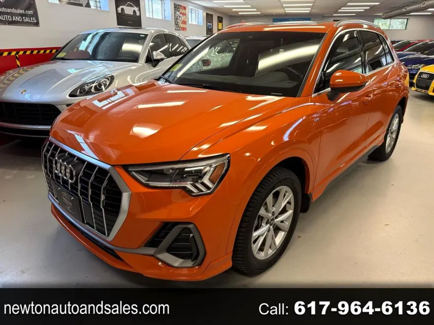 2021 Audi Q3 S line Premium Plus photo 1