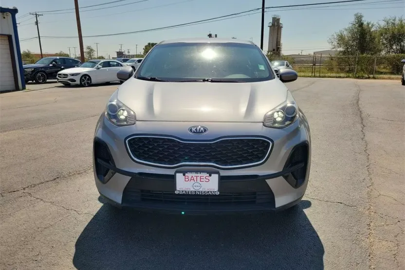 2022 Kia Sportage LX photo 1