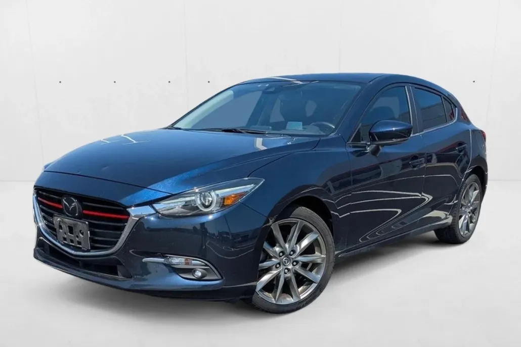 2018 Mazda Mazda3 Grand Touring Hatchback photo 1