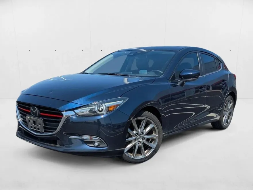 2018 Mazda Mazda3 Grand Touring Hatchback photo 1