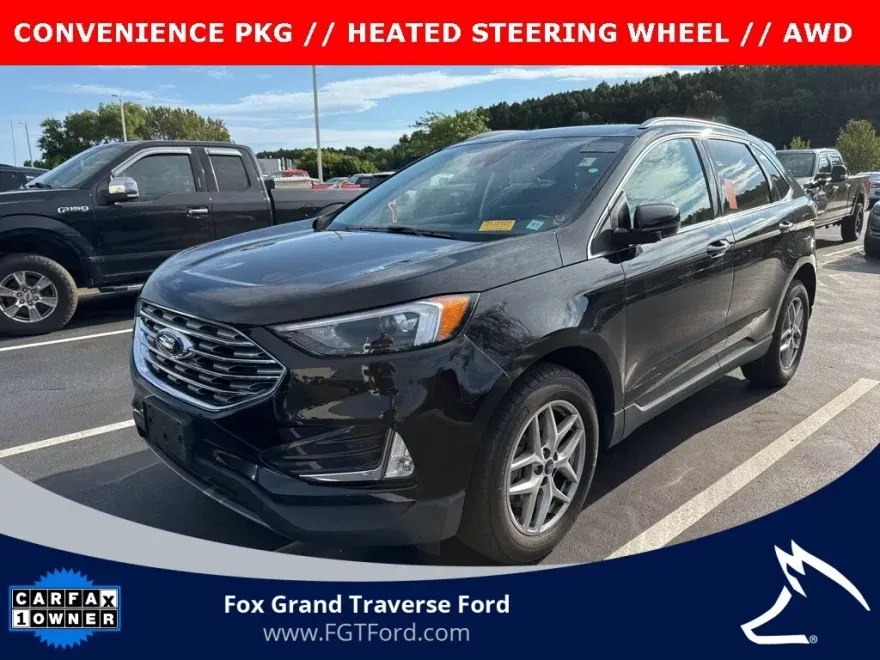 2022 Ford Edge SEL photo 1