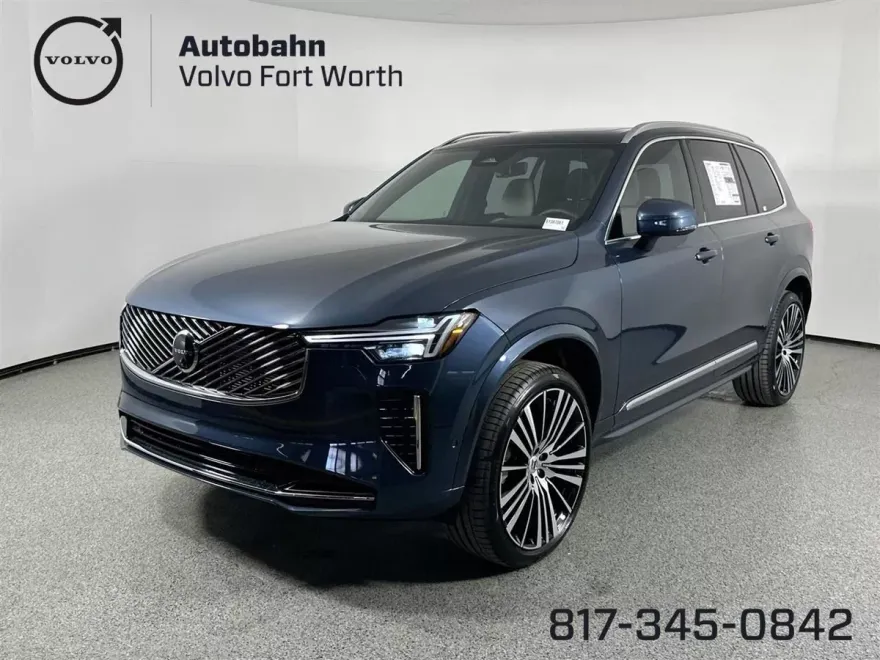 2025 Volvo XC90 Plus photo 1