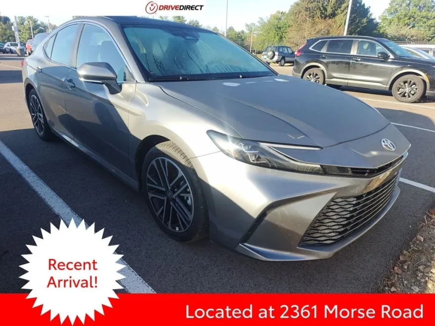 2026 Toyota Camry XLE photo 1