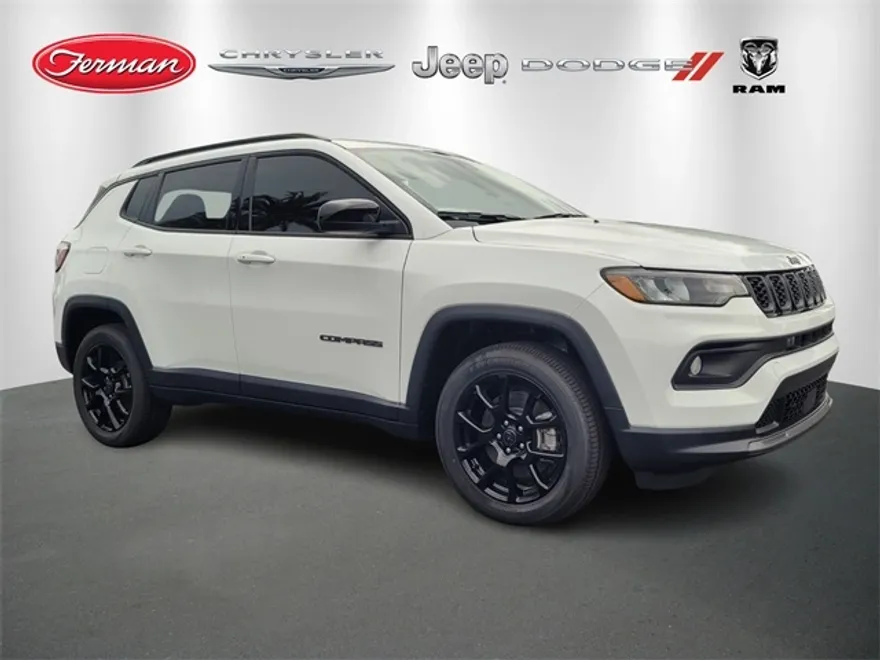 2025 Jeep Compass Latitude photo 1
