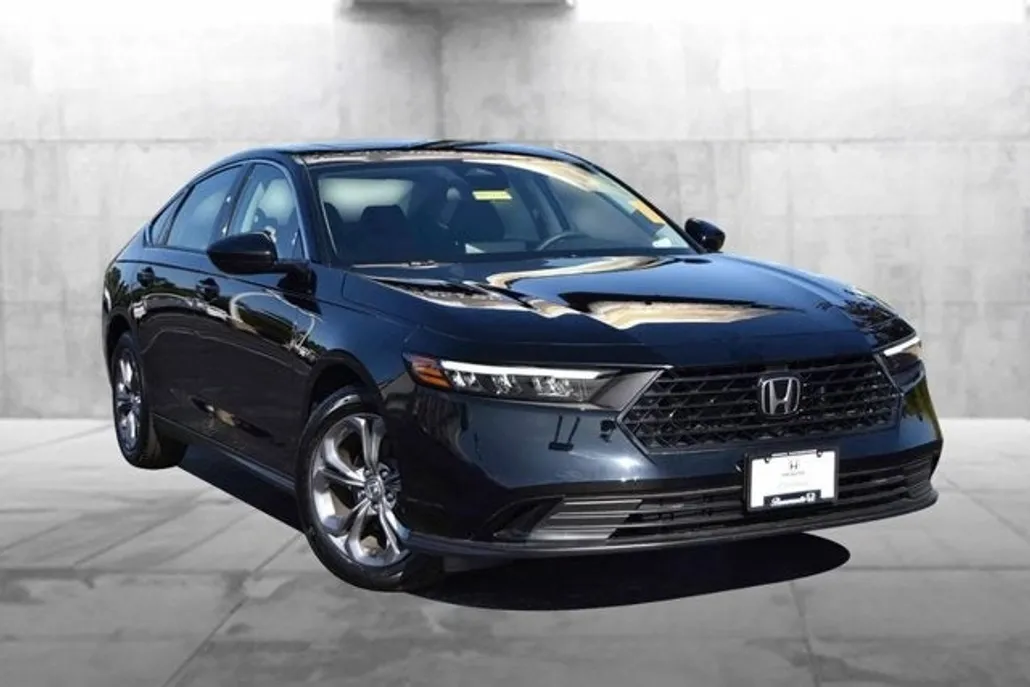 2024 Honda Accord 1.5T EX photo 1
