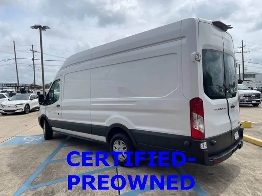 2018 Ford Transit photo 1