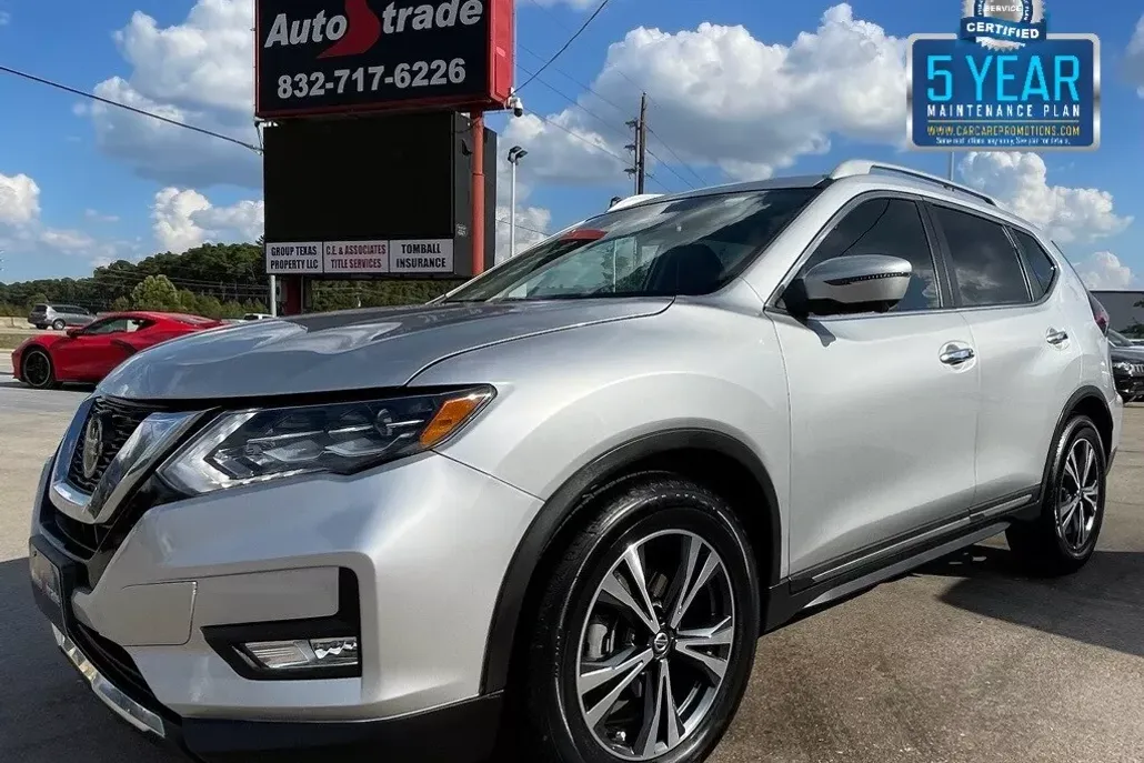2018 Nissan Rogue SL photo 1