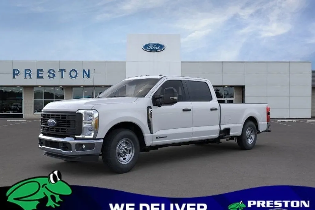 2025 Ford F-250 XL photo 1