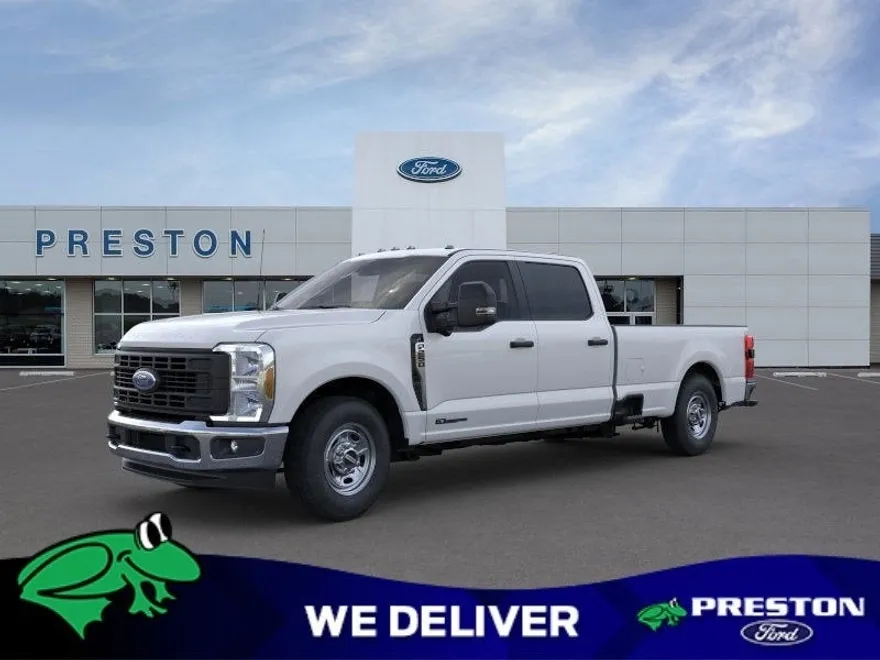 2025 Ford F-250 XL photo 1