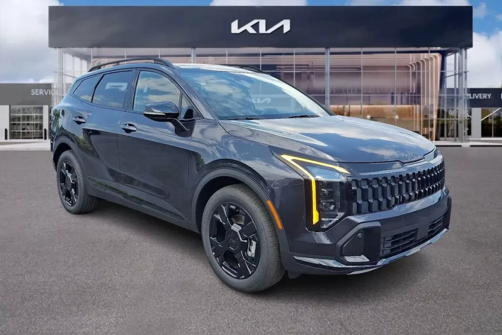 2026 Kia Sportage X-Line photo 1