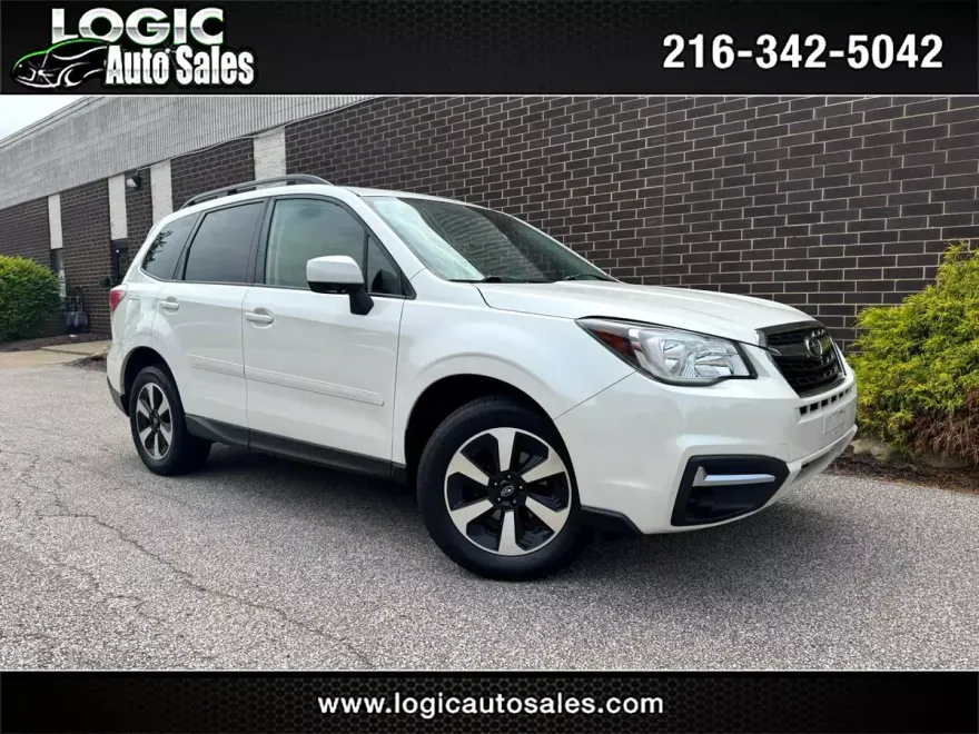 2018 Subaru Forester 2.5i Premium photo 1
