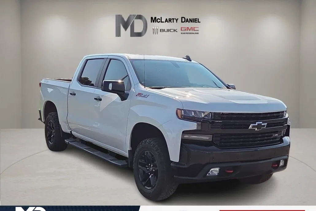 2021 Chevrolet Silverado 1500 LT Trail Boss photo 1