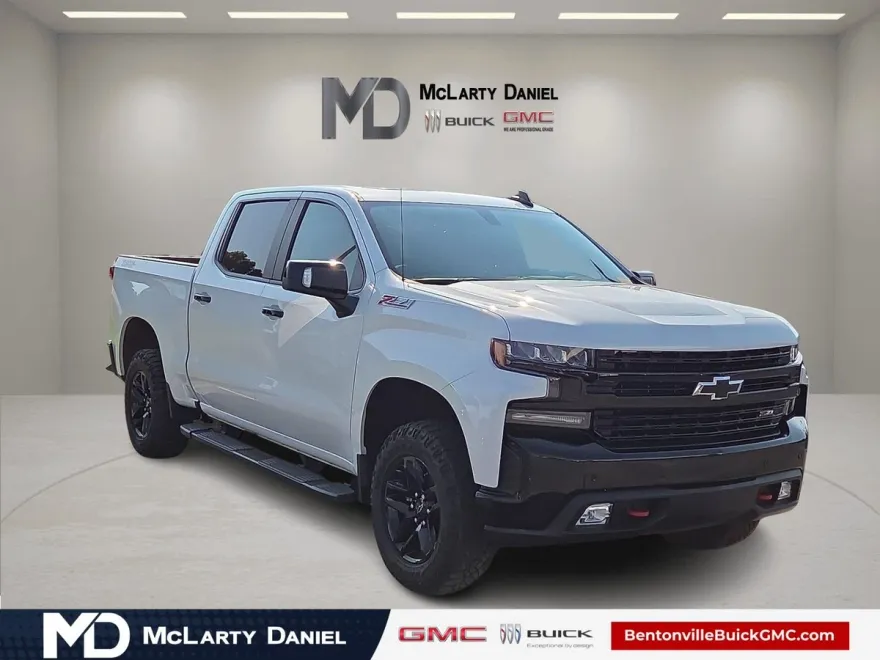 2021 Chevrolet Silverado 1500 LT Trail Boss photo 1