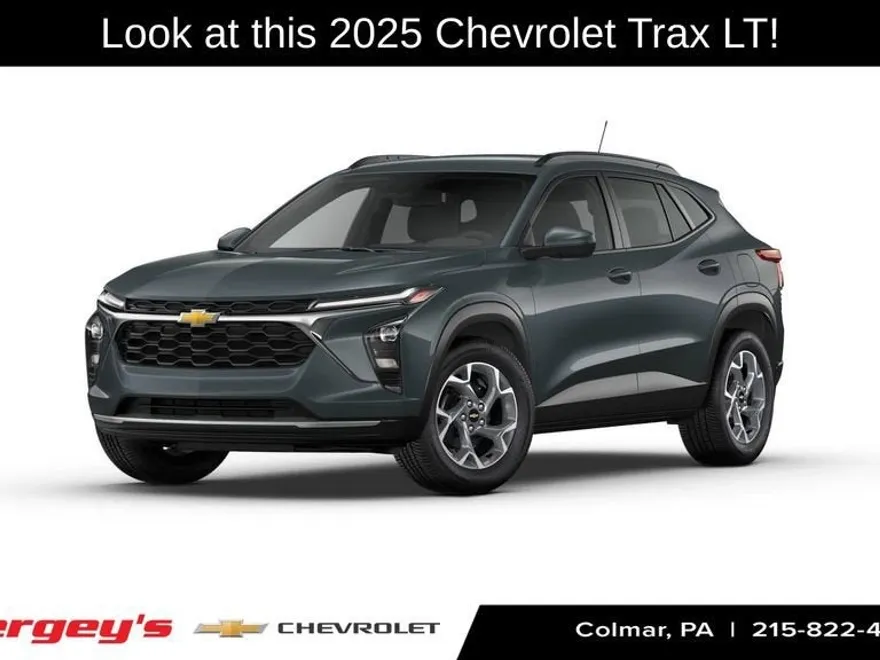 2025 Chevrolet Trax LT photo 1