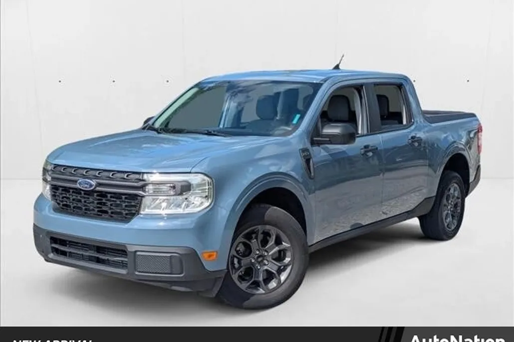 2024 Ford Maverick XLT photo 1