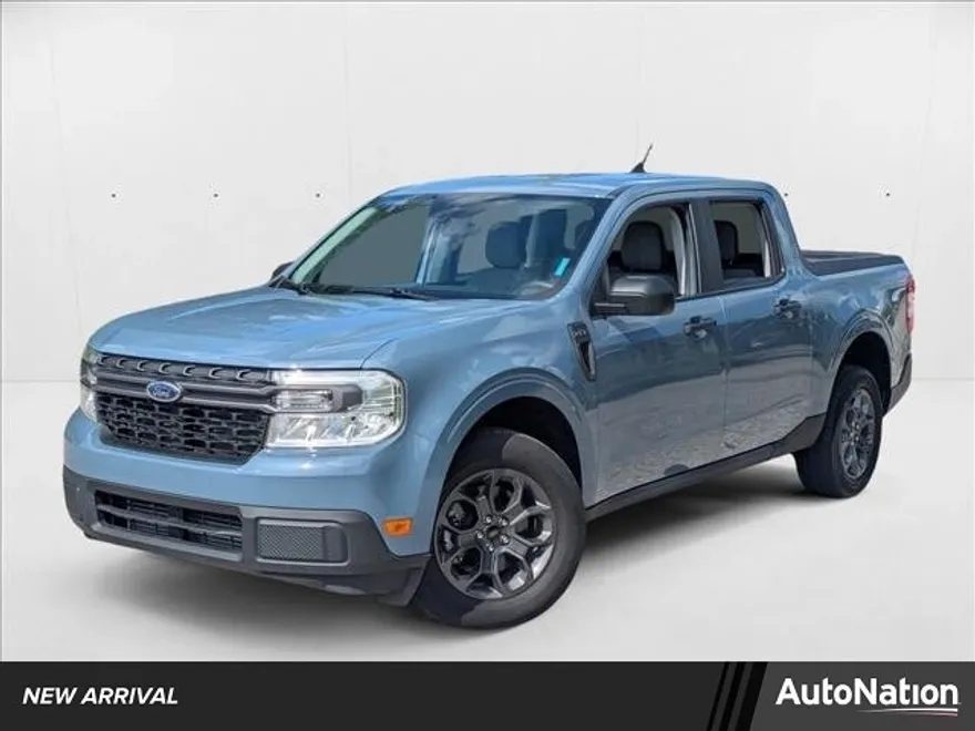 2024 Ford Maverick XLT photo 1