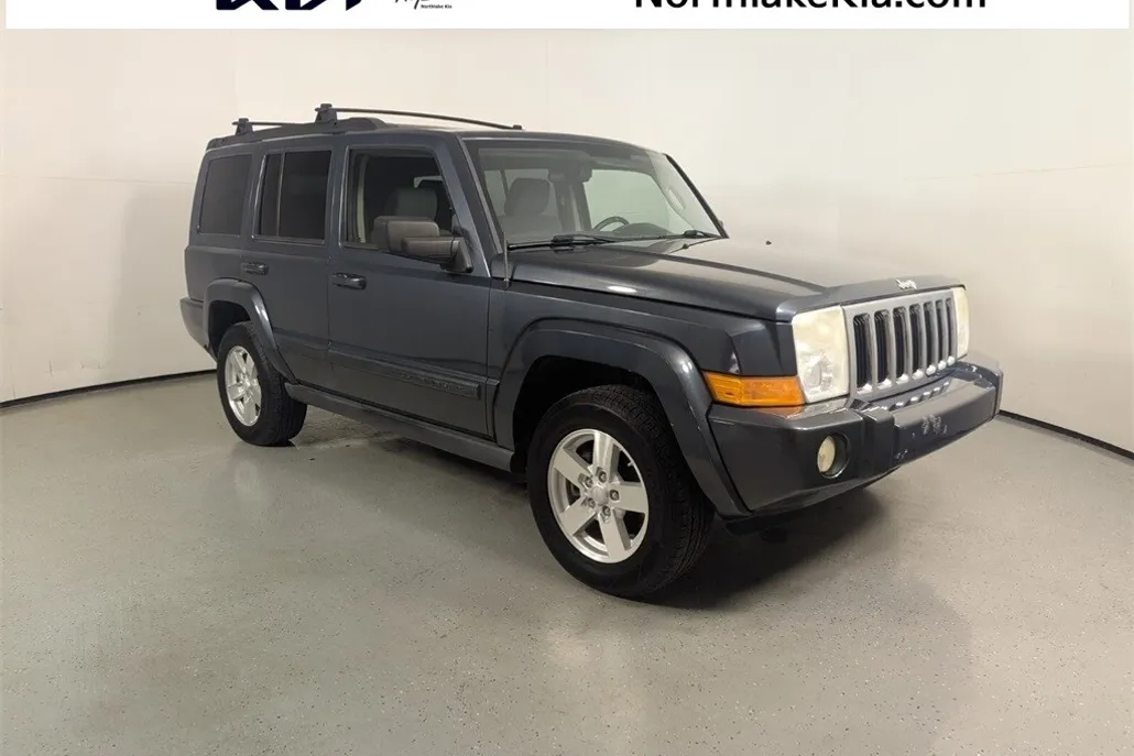 2007 Jeep Commander Sport photo 1