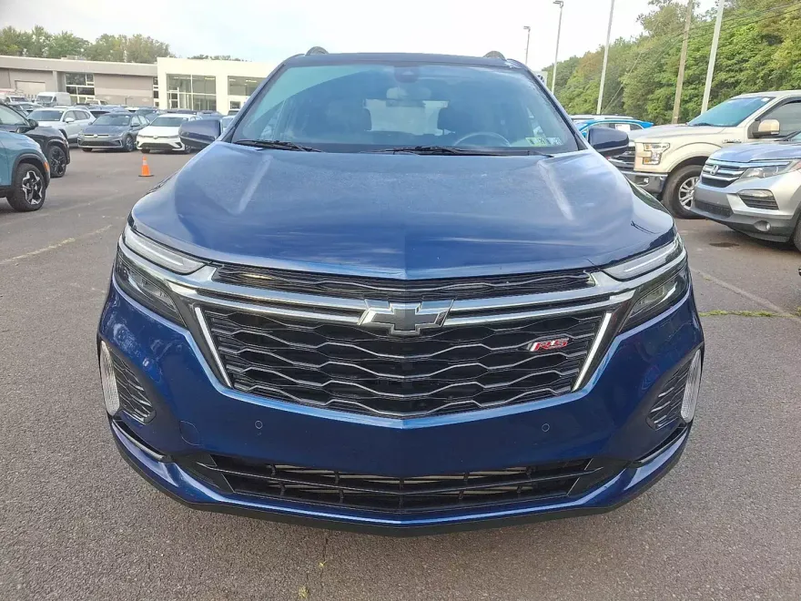 2022 Chevrolet Equinox RS photo 1